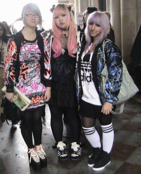 London Fashion Week street style 2012
