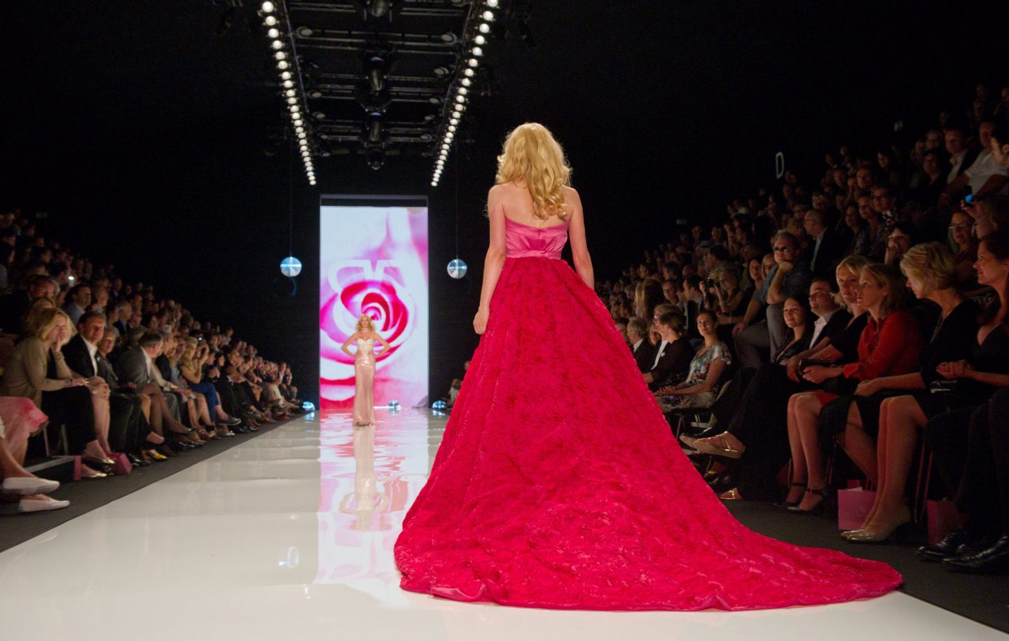 Most impressive evening gowns from Berlin Fashion Week
