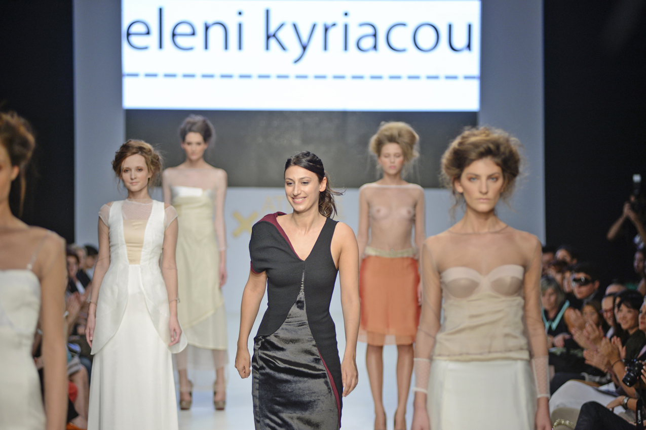 Eleni Kyriacou catwalk show at AXDW (video)